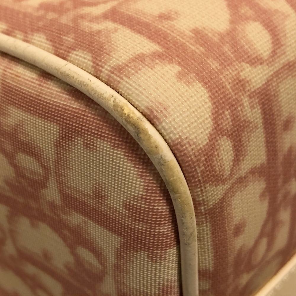 Dior Logogram Handbag - Picture 8 of 8